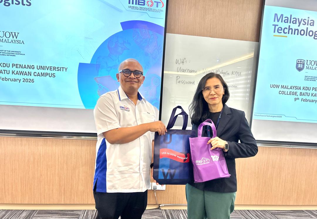 MBOT COURTESY CALL TO THE UOW MALAYSIA KDU PENANG UNIVERSITY COLLEGE (BATU KAWAN)